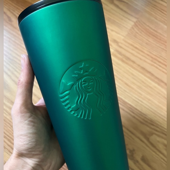 Starbucks MATTE Green 2023 Venti Cold Cup NWT 24 Oz - Picture 2 of 9